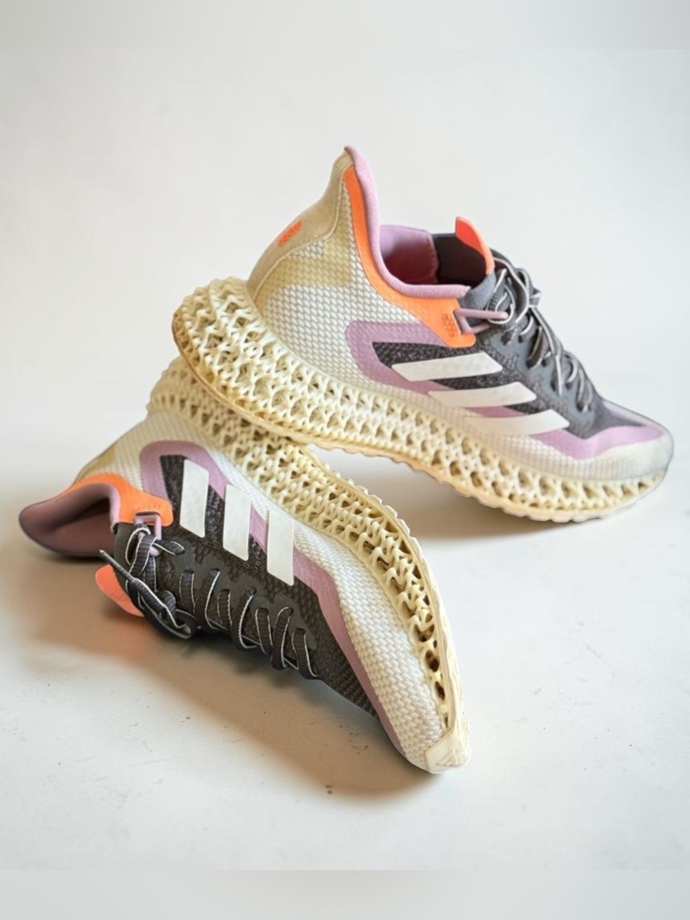 ADIDAS 4D FUSIO WOMEN’S RUNNING SHOES –GRAY / LILAC PURPLE / ORANGE –SIZE 8.5 US